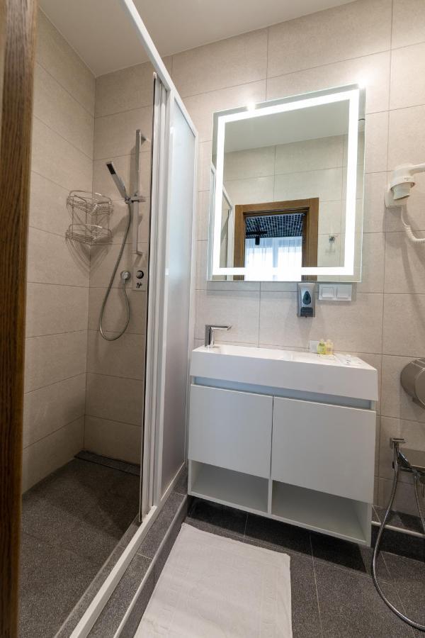 Misto Capsule Hotel Kijev Kültér fotó